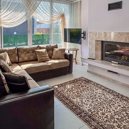 Zeytin Villa Kuşadası