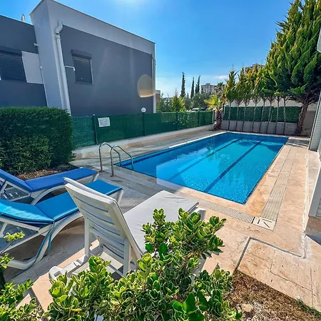 Zeytin Кушадасы